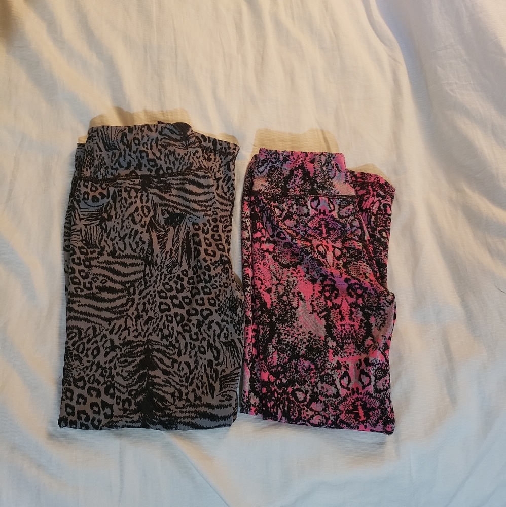 Bundle Cropped Workout Leggings - image 1